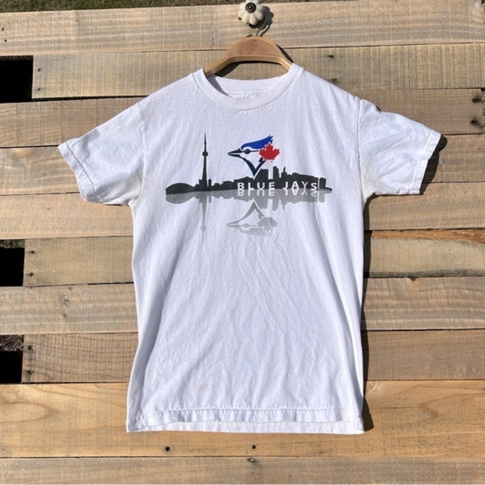 Men’s Toronto Bluejays shirt sleeve tee shirt Size S